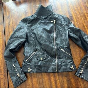 CoffeeShop Women's Black Biker Faux Leather Moto Jacket small